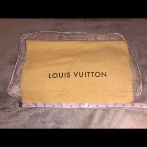Louis Vuitton dust cover